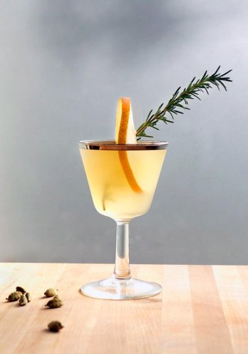 Mixology Monday: A Winter Pear Cocktail
