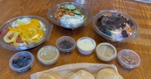 I tried Harvester's iconic salad bar magic bag and was pleasantly surprised