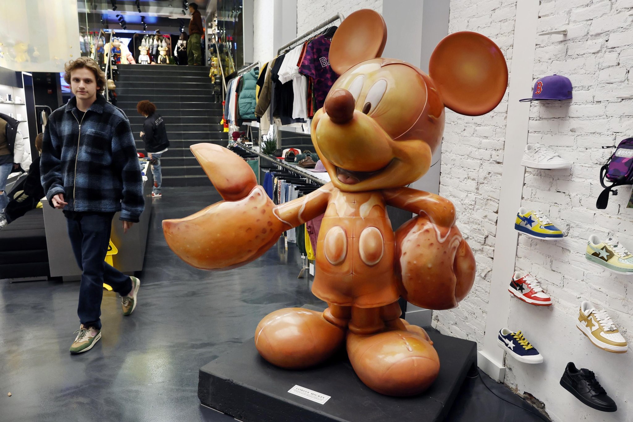 Oddball 6-foot 'Lobsta Mickey' statue returns to Boston