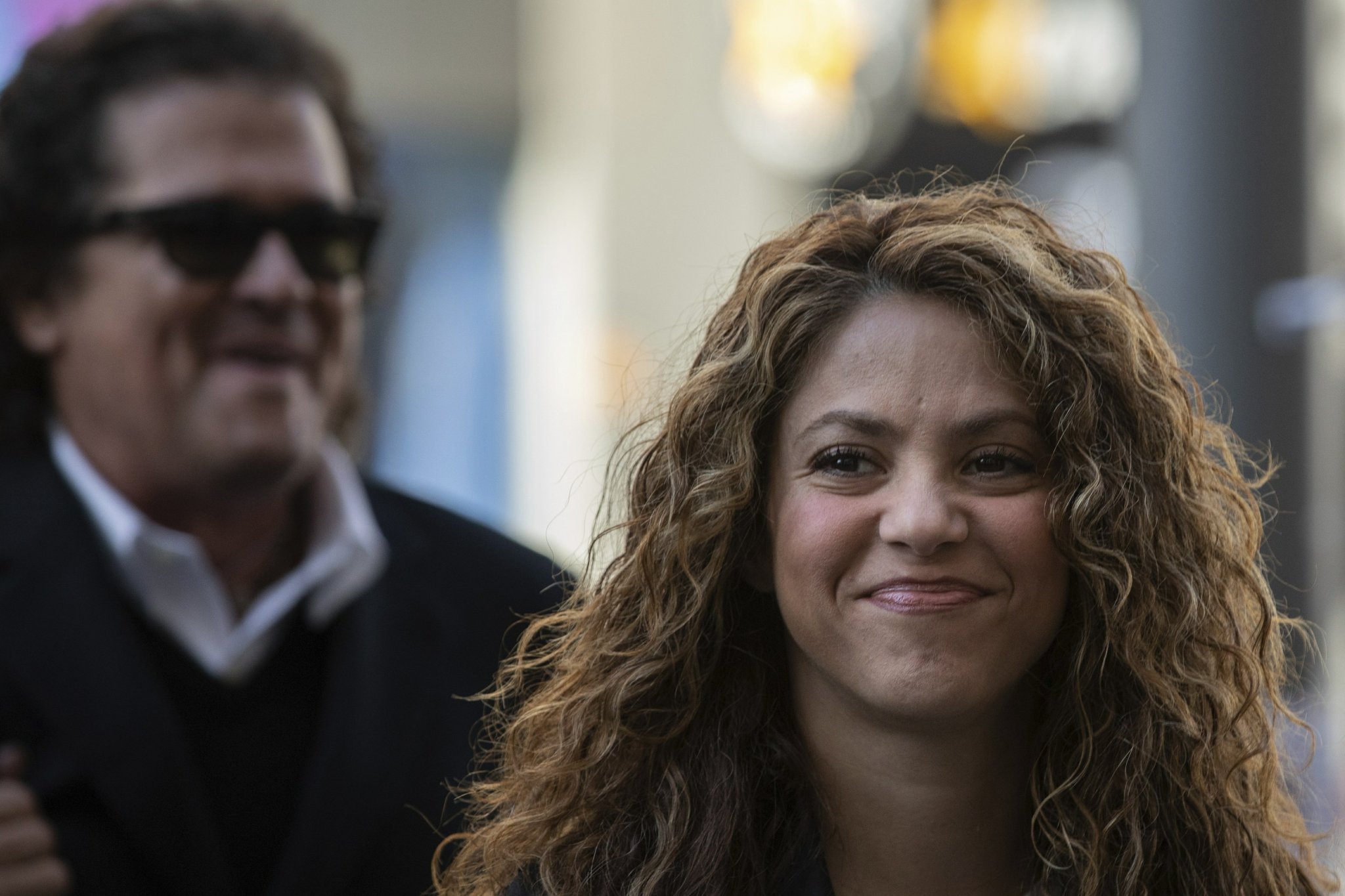 Spanish court clears Shakira, Vives of plagiarism