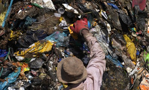 Environmentalists meet in South Africa to stem plastic waste