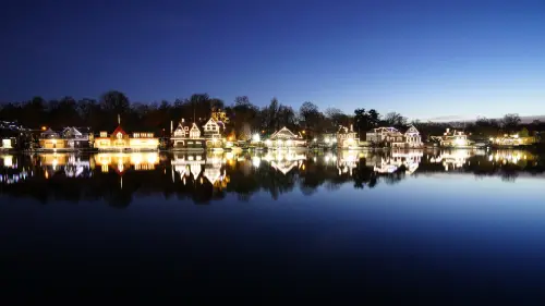 Lights out for Philly's famous Boathouse Row, for now