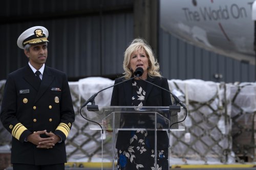 Jill Biden, Murthy welcome 2nd mass delivery of baby formula