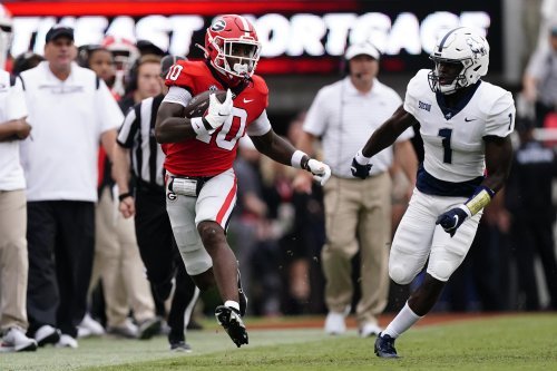 AP Top 25: UGA Reclaims No. 1; Kentucky, Arkansas In Top 10 | Flipboard