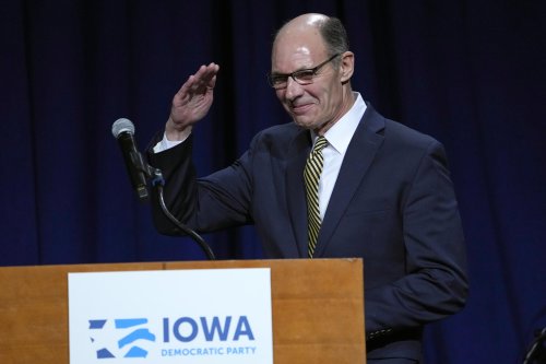 Iowa Democrat Franken to face GOP's Grassley in Senate race