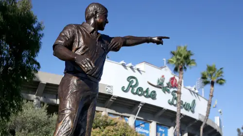 Rose Bowl half-marathon and 5K postponed due to wildfires