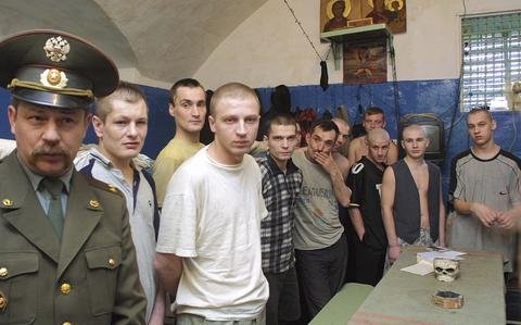 What’s life like for Russia’s political prisoners? Isolation, poor food and arbitrary punishment