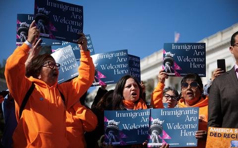 Democrats are choosing ideology over electability