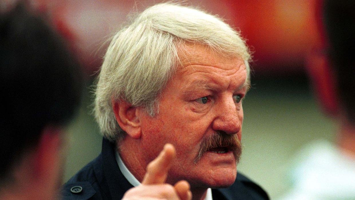 ‘His impact will never be forgotten’: Former All Blacks coach ‘Grizz’ Wyllie dies