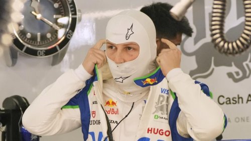 Former F1 star wouldn't be shocked if Liam Lawson is dumped mid-season
