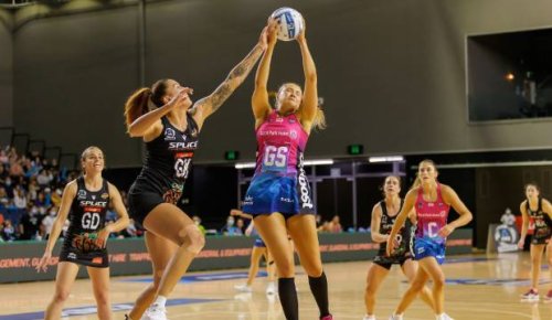 Southern Steel sneak past Magic to remain in ANZ Premiership finals hunt