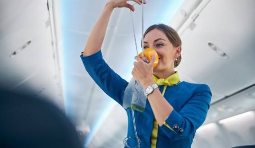 Travellers stunned after learning the truth about airline oxygen masks