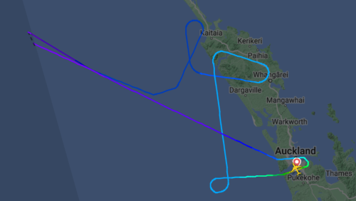 Qantas plane forced to do a U-turn back to Auckland