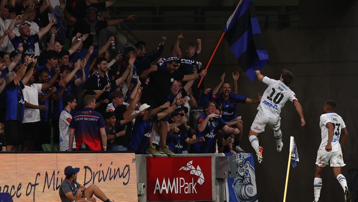 Auckland FC made to wait for silverware after win over Melbourne Victory