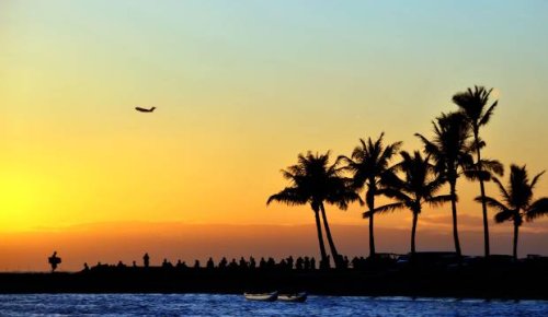 What it's like to fly to Hawaii right now