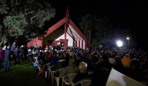 Sun rises over Waitangi dawn service at Te Whare Rūnanga
