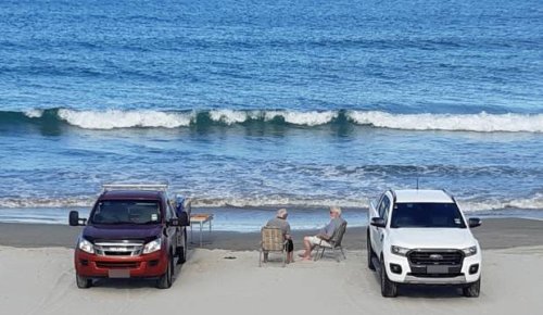 Vehicles on beaches debate turns acrimonious at Northland community meeting