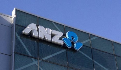 ANZ cuts perks on Airpoints platinum credit card