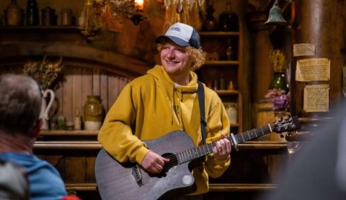 'Best day ever': Ed Sheeran gives surprise performances at Auckland schools, Hobbiton