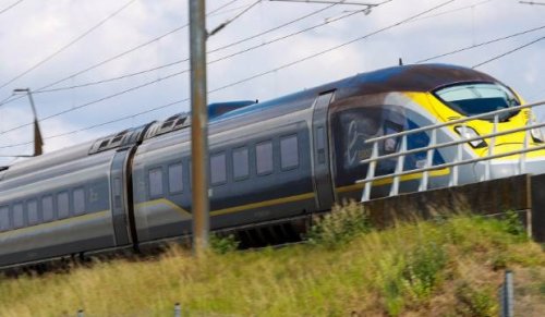 Hundreds trapped for hours on Eurostar train with no power or working toilets