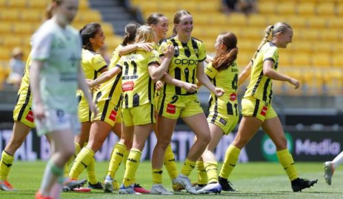 Live: Wellington Phoenix v Brisbane Roar - A-League Women