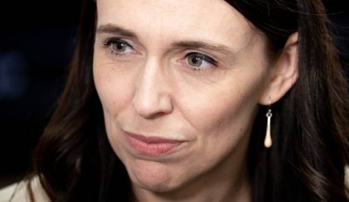 Prime Minister Jacinda Ardern to discuss Three Waters entrenchment clause with political parties, due to constitutional risk