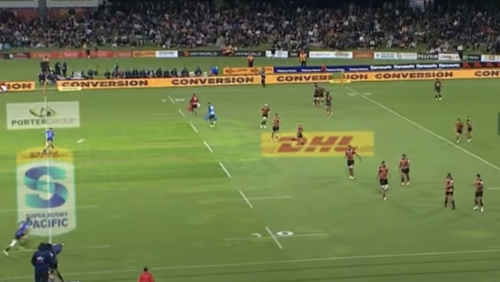 Watch: Harry Potter catches Chiefs, Sky Sport napping with magic try
