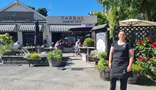 Covid-19: Tarras Cafe to close because owners and most staff aren't vaccinated