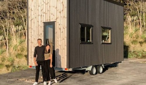 Auckland couple build their own tiny home, plan to be debt-free by 25