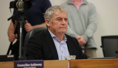 Mauger's machine: Mayoral hopeful donates to four city council candidates