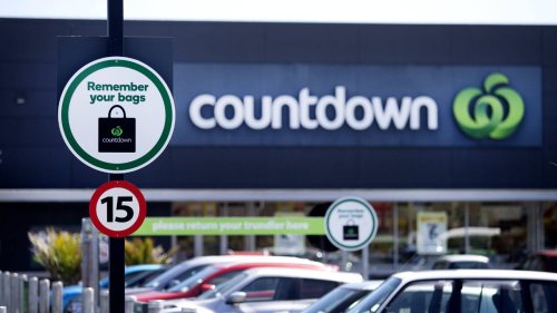 Countdown customers may have to wait five days for refund after network outage