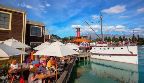 Struggling Queenstown restaurant sees no sign yet of working holiday visa influx