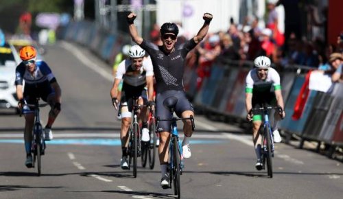 NZ's Aaron Gate wins fourth gold at Commonwealth Games in cycling road race