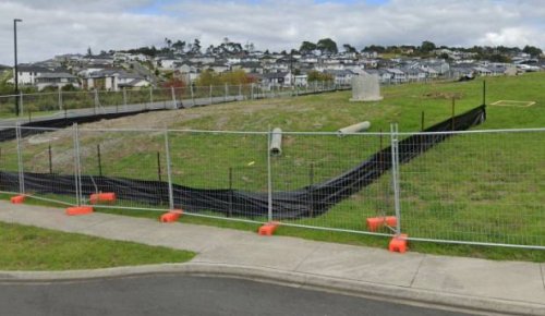 'Its our hood now': Tensions grow as Auckland residents battle public housing block