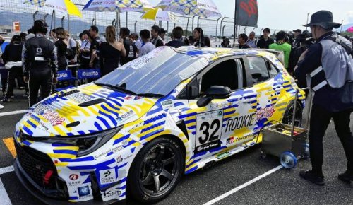Toyota Corolla fuelled by liquid hydrogen completes 24-hour race