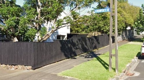 Auckland court orders woman to leave late mother's home after brother complains