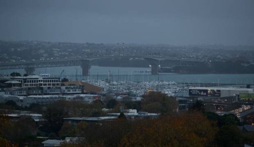 Auckland breaks weather record overnight as commuters brace for heavy rain