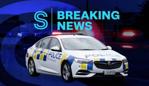 Motorcyclist dies in crash after fleeing police, hitting ute, in Auckland