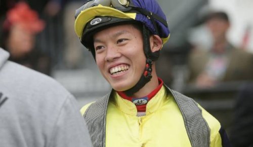 Young jockey dies after serious fall at Waikato racecourse
