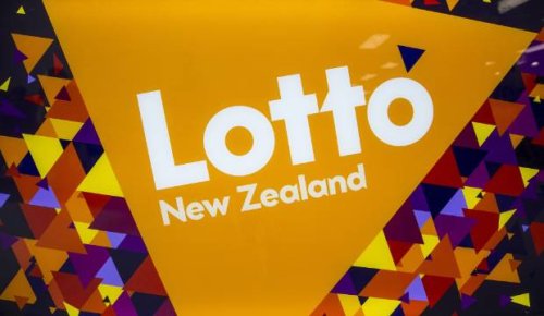 No winner as Lotto top prize rolls over to $18 million