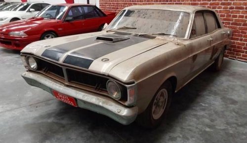 'Barn find' classic Ford Falcon hidden under home sells for $247,000