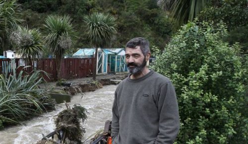 'Naive, gullible' community gardens boss caught in massive drug bust