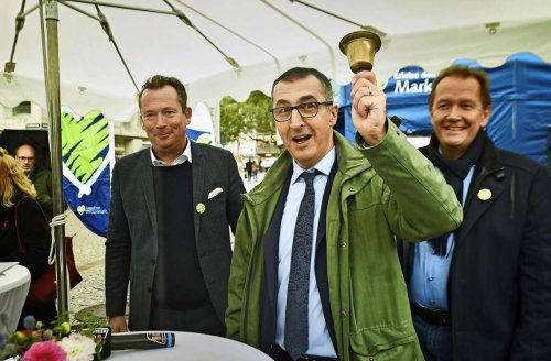 Erntedank-Wochenmarkt: Cem Özdemir begrüßt Vertreter aus ganz Europa in Stuttgart