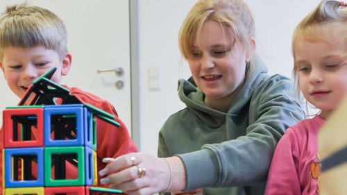 Assistentinnen als Hilfe für Stuttgarter Kitas: Wie Menschen mit Beeinträchtigung Kitas entlasten – „Für alle ein Gewinn“