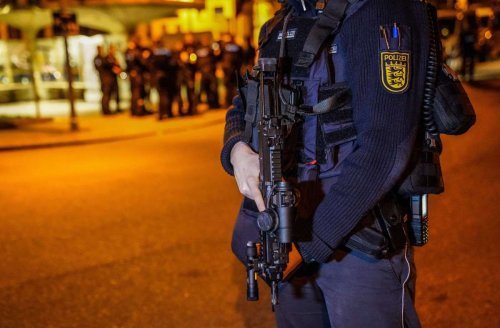 Nach Schüssen in Zuffenhausen: Mit Razzia den Schützen auf der Spur