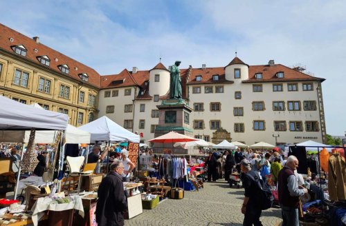 Flohmarkt in Stuttgart: Großer Frühjahrsflohmarkt lockt in die Innenstadt