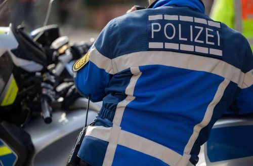 Vorfall in Stuttgart: Polizei fahndet nach flüchtigem Porsche-Fahrer