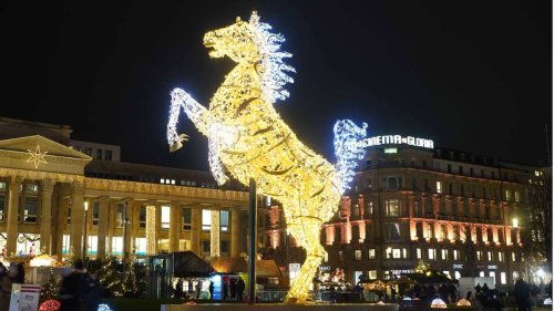 Stuttgarter Innenstadt: Glanzlichter sorgen für weihnachtliche Atmosphäre