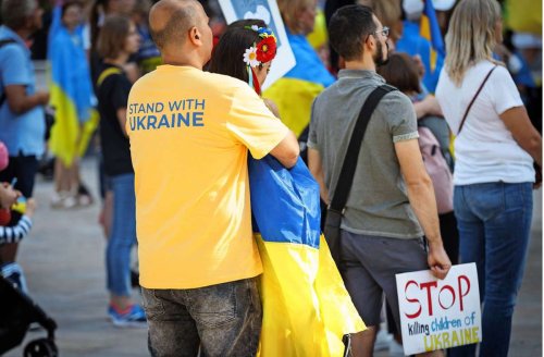 Proteste gegen Putins Krieg: Heftige Kritik an Minister bei Ukraine-Demo