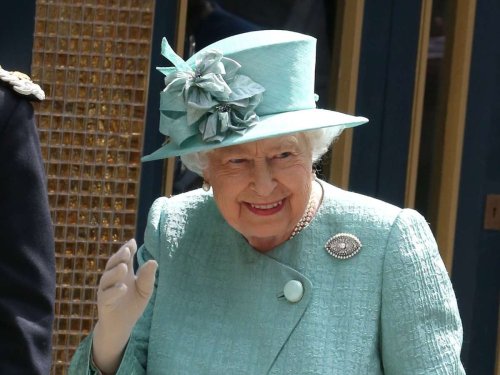 Nach Monaten auf Schloss Windsor: Vor 70. Thronjubiläum: Queen Elizabeth II. reist nach Sandringham